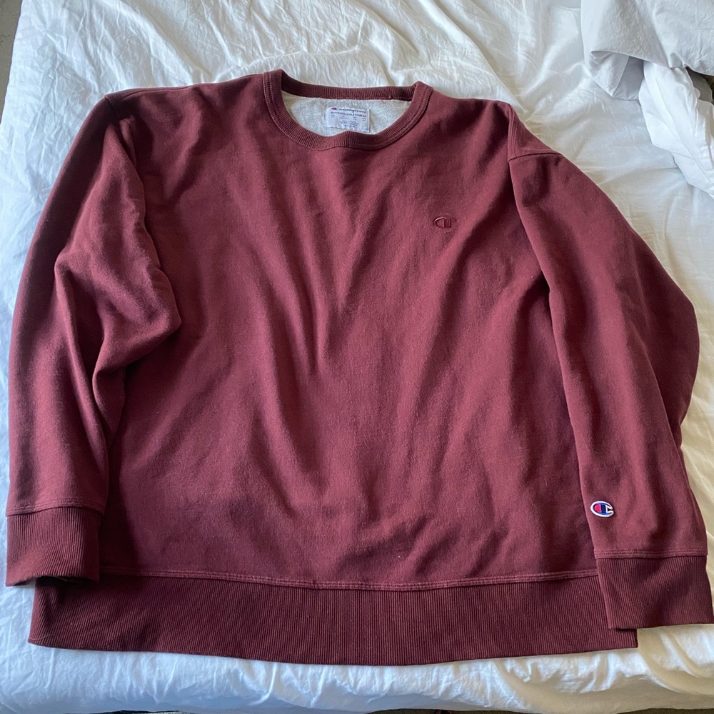 Champion 2 XL Maroon Crew Sweatshirt- worn once!